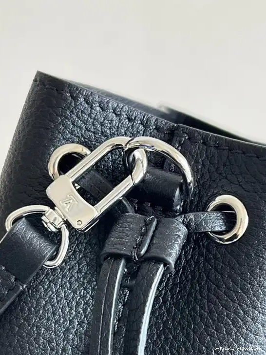 Official oldcobbler BUCKET NANO LOUIS VUITTON LOCKME 0602